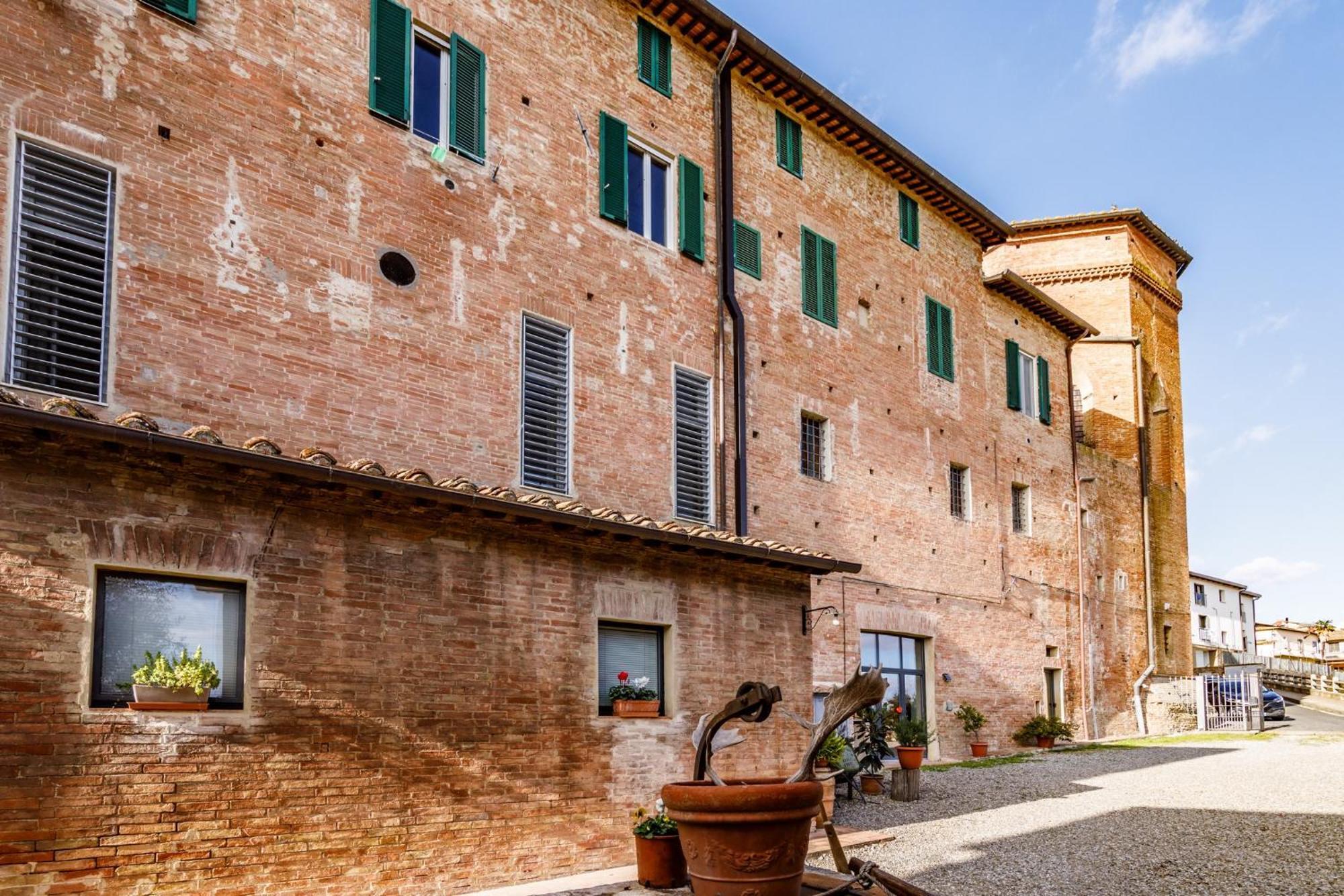 Porta Romana Elegant Apartments With Private Parking! Siena Esterno foto