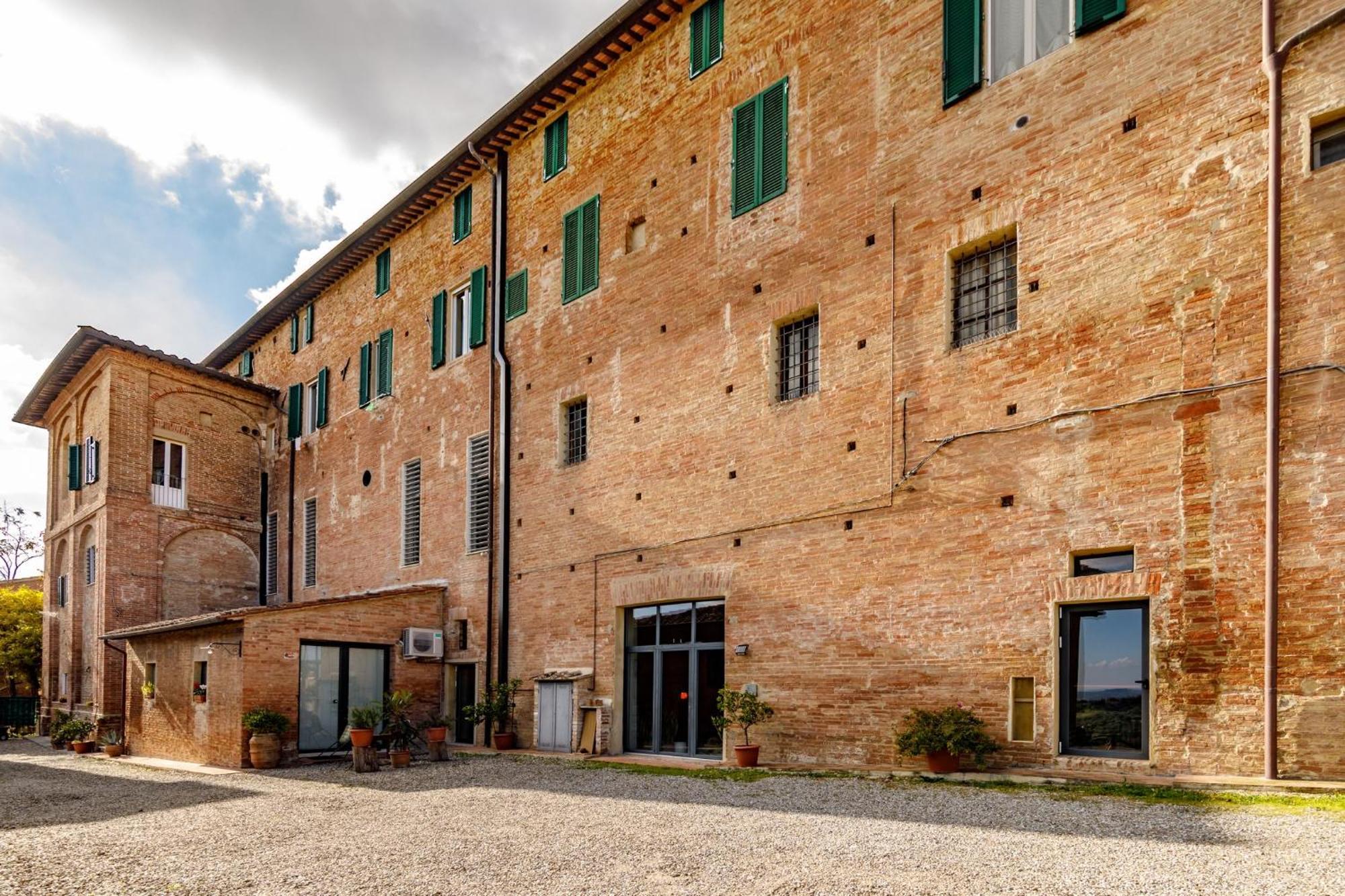 Porta Romana Elegant Apartments With Private Parking! Siena Esterno foto